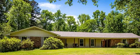 2901 Country Club Rd, Arkadelphia, AR 71923