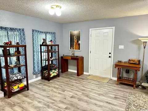 Entry Way - 3665 S Hwy 267, Beebe, AR 72012 photo 1 of 1