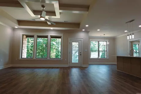 Living - 228 Michelle Dr, Beebe, AR 72012 photo 6 of 8