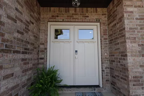 Entry Way - 228 Michelle Dr, Beebe, AR 72012 photo 1 of 2
