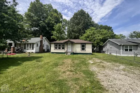 1014 Rector Rd, Paragould, AR 72450