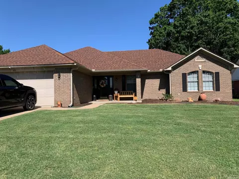420 Cheyenne St, Conway, AR 72032