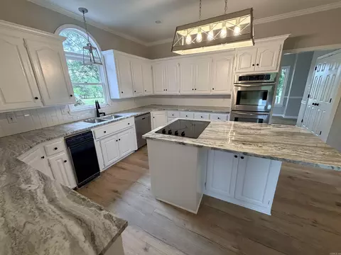 Kitchen - 4930 Sparks, Alexander, AR 72002 photo 7 of 9