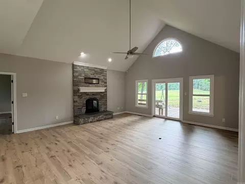 Living - 4930 Sparks, Alexander, AR 72002 photo 3 of 5