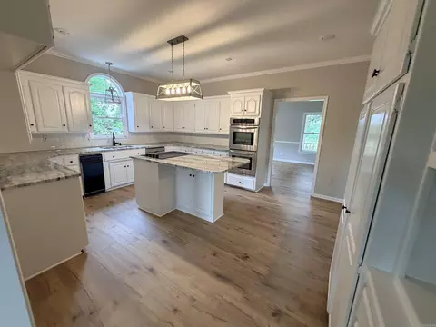 Kitchen - 4930 Sparks, Alexander, AR 72002 photo 6 of 9
