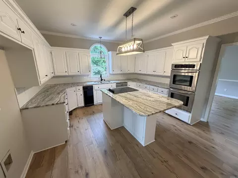 Kitchen - 4930 Sparks, Alexander, AR 72002 photo 3 of 9