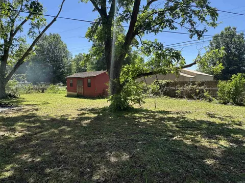 Exterior - 1209 Basil St, Corning, AR 72422 photo 6 of 9