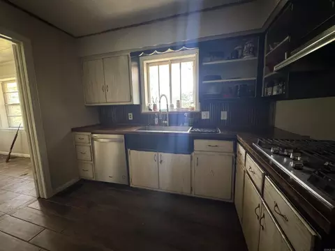 Kitchen - 1209 Basil St, Corning, AR 72422 photo 2 of 4
