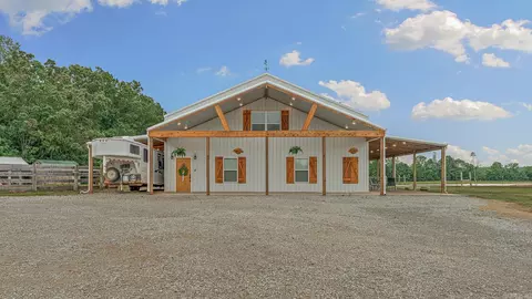 1323 Cr 304, Jonesboro, AR 72401