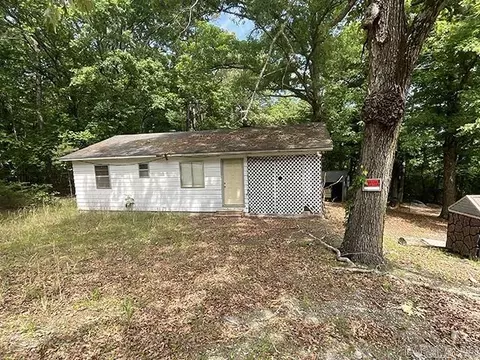 1812 Stewart Rd, Little Rock, AR 72223