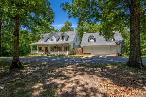 1500 Elmwood Rd, Benton, AR 72015