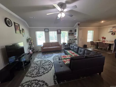 Living - 108 James Dr, Beebe, AR 72012 photo 3 of 4