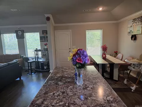 Entry Way - 108 James Dr, Beebe, AR 72012 photo 2 of 4