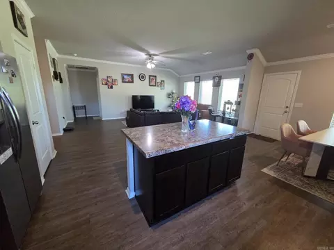 Entry Way - 108 James Dr, Beebe, AR 72012 photo 3 of 4