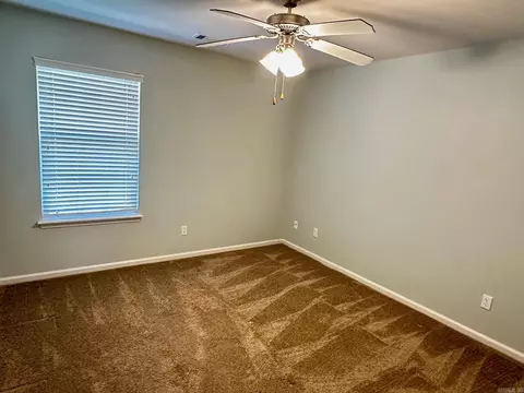 Bedroom - 4013 Evergreen Dr, Benton, AR 72015 photo 2 of 5