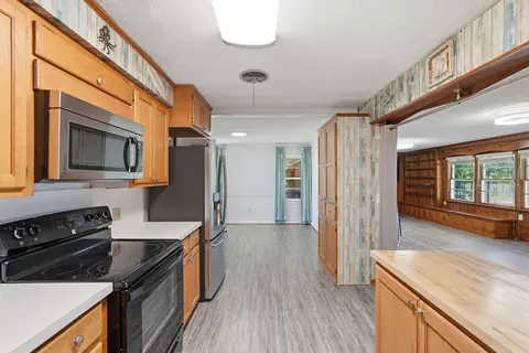 Kitchen - 8136 Main, Tull, AR 72015 photo 4 of 5