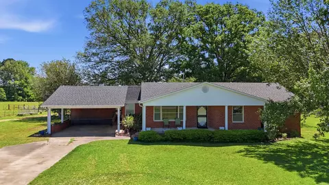 8136 Main, Tull, AR 72015