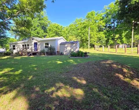 15921 Oak St, Roland, AR 72135