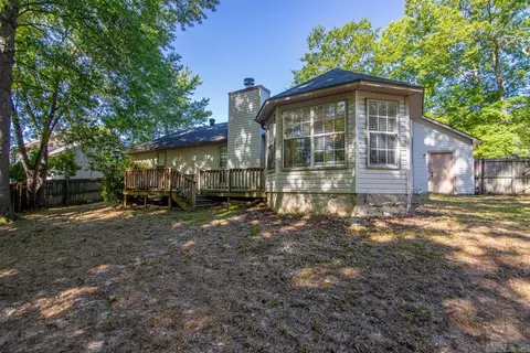 Exterior - 1712 Eagle Point Way, Benton, AR 72015 photo 5 of 7