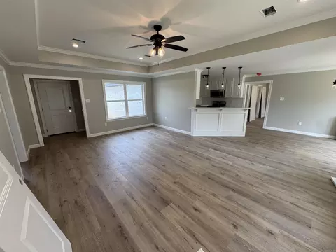 Living - 20 Ledrick Cir, Mayflower, AR 72106 photo 1 of 3