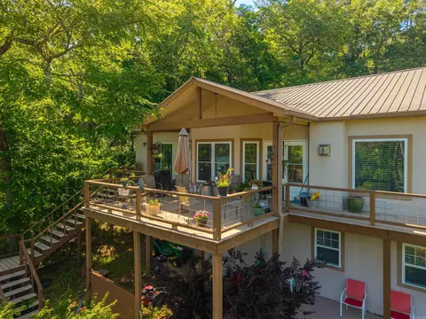 415 Kirschwood Dr, Hot Springs, AR 71913