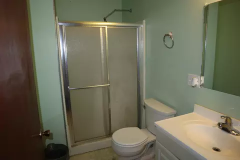 Bath - 3863 Browns Chapel Rd, Viola, AR 72583 photo 1 of 1