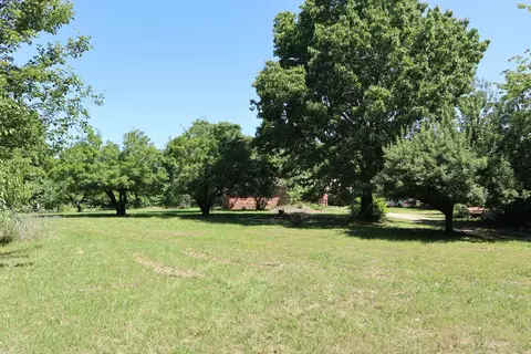 Exterior - 3863 Browns Chapel Rd, Viola, AR 72583 photo 7 of 12
