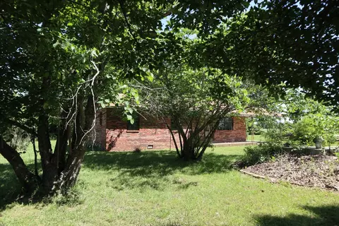 Exterior - 3863 Browns Chapel Rd, Viola, AR 72583 photo 5 of 12