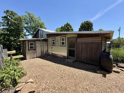 6356 Sunny Fox Rd, Mountain View, AR 72560