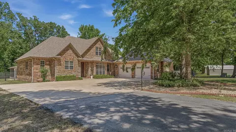 2303 Purcell Rd, Paragould, AR 72450