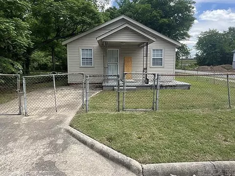 2723 Rock St, Little Rock, AR 72206