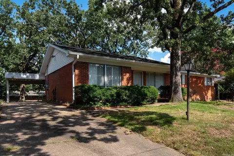 5104 N Cedar St, North Little Rock, AR 72116