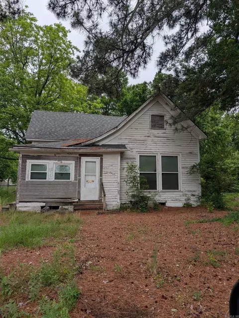 1500 W 17th Ave, Pine Bluff, AR 71603