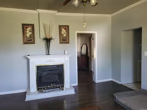Living - 1050 County Road 481, Rector, AR 72461 photo 2 of 3