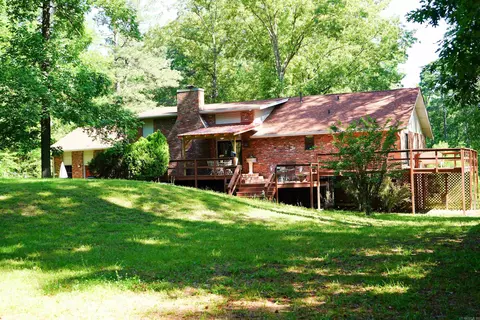 Exterior - 8901 Dawn Dr, Mabelvale, AR 72103 photo 2 of 12