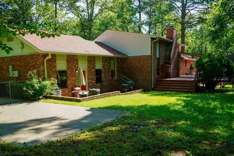 Exterior - 8901 Dawn Dr, Mabelvale, AR 72103 photo 5 of 12