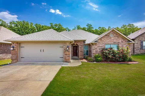 9149 Meadow Gardens Cir, Sherwood, AR 72120