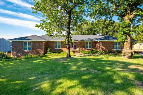 13241 Rivercrest Dr, Little Rock, AR 72212