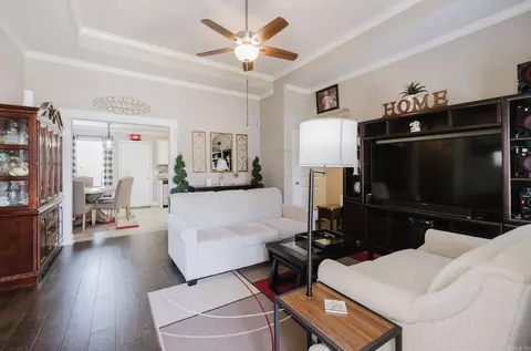 Living - 605 Surrey Ln, Benton, AR 72015 photo 1 of 1