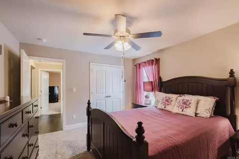 Bedroom - 605 Surrey Ln, Benton, AR 72015 photo 5 of 5