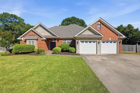 1300 Byron Dr, Conway, AR 72034