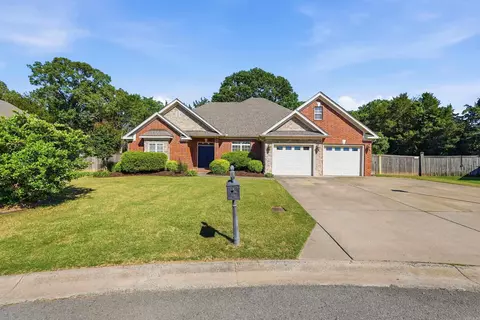 1300 Byron Dr, Conway, AR 72034