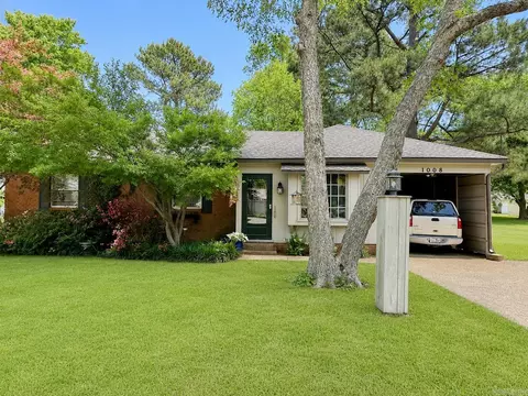 1008 W 3rd St, Corning, AR 72422