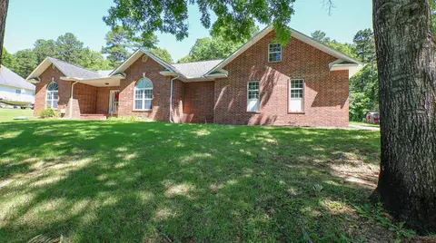 137 Sharp St, Melbourne, AR 72556