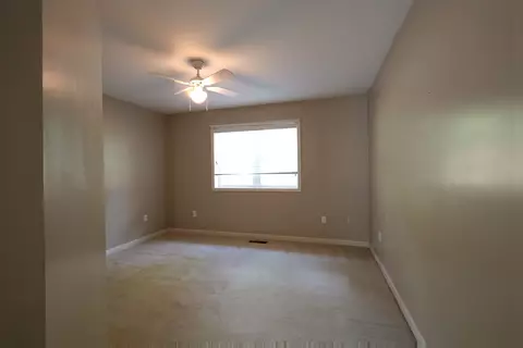 Bedroom - 137 Sharp St, Melbourne, AR 72556 photo 3 of 4