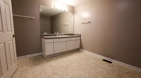 Bath - 137 Sharp St, Melbourne, AR 72556 photo 3 of 3