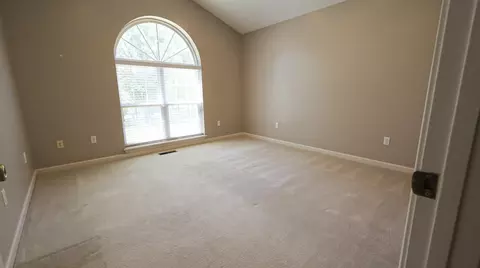Bedroom - 137 Sharp St, Melbourne, AR 72556 photo 2 of 7