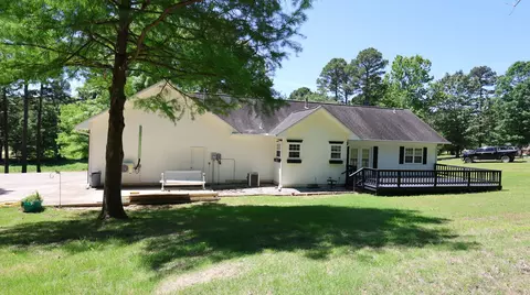 Exterior - 137 Sharp St, Melbourne, AR 72556 photo 5 of 5