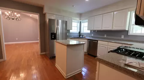 Kitchen - 137 Sharp St, Melbourne, AR 72556 photo 1 of 2