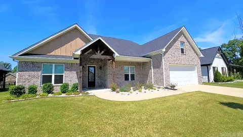 7445 Northwood, Bryant, AR 72019